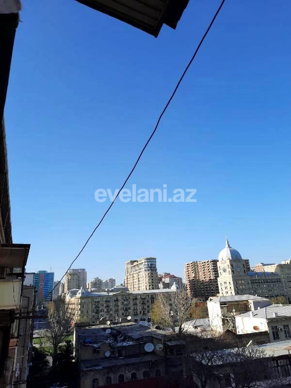 Sale, old building, 2 room, 65 m², Baku, Sabail r.