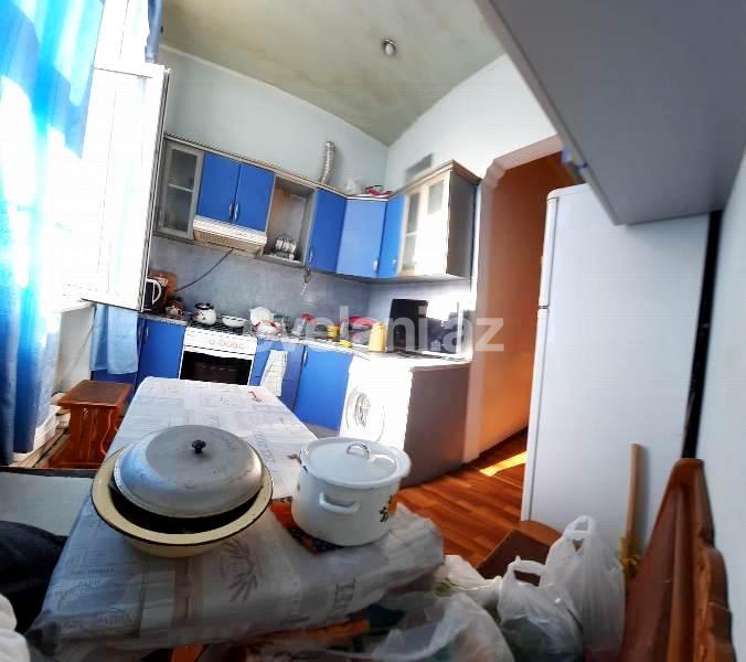 Sale, old building, 2 room, 65 m², Baku, Sabail r.