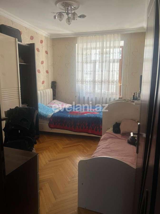 Kirayə verilir, köhnə tikili, 700 otaqlı, 90 m², Bakı, Nəsimi r, 28 may m.