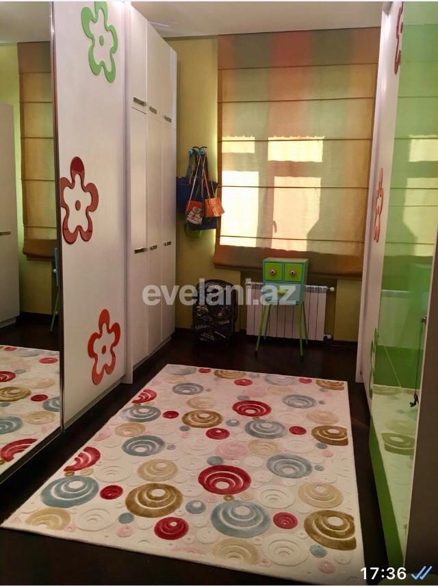 Satılır, yeni tikili, 4 otaqlı, 200 m², Bakı, Nərimanov r, Gənclik m.