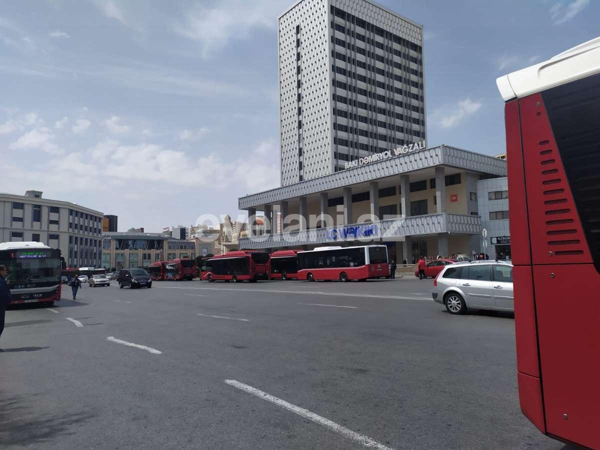 Kirayə verilir, ofis, 2 otaqlı, 60 m², Nəsimi r.