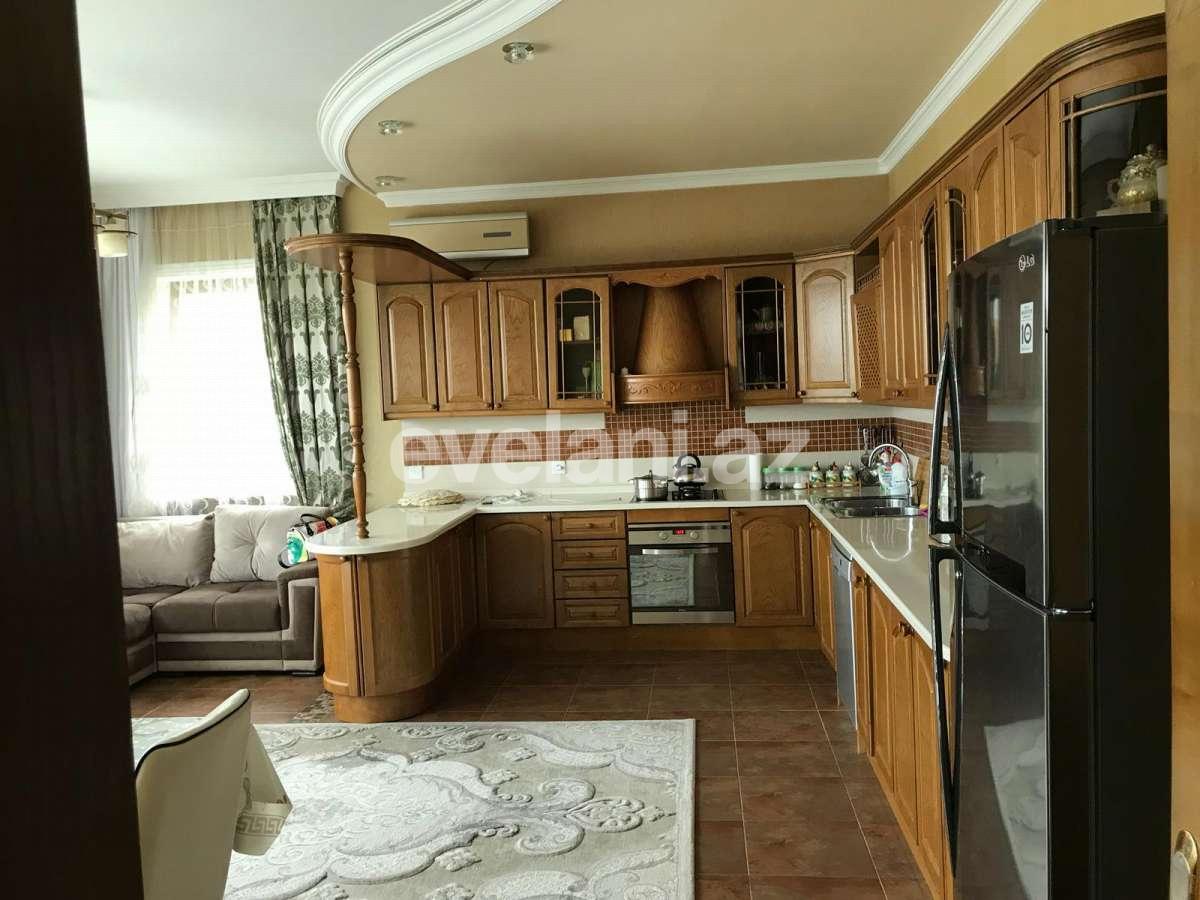Satılır, həyət evi / bağ, 6 otaqlı, 658 m², Bakı, Səbail r, Badamdar q.