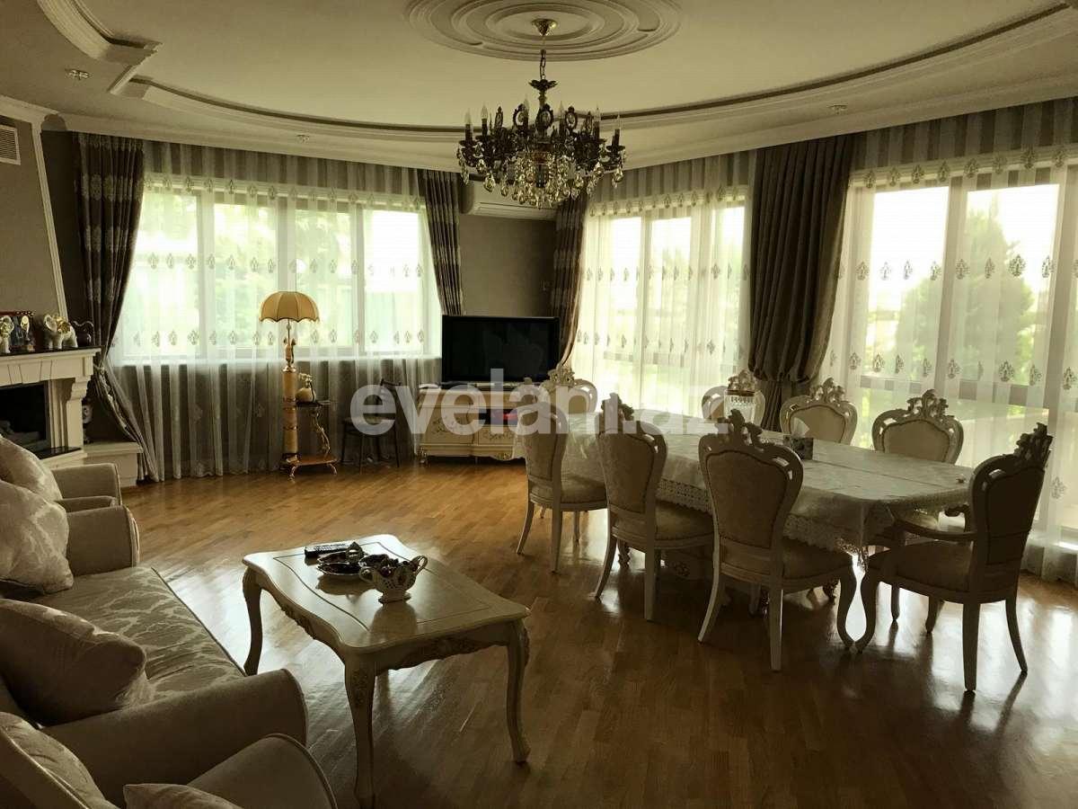 Satılır, həyət evi / bağ, 6 otaqlı, 658 m², Bakı, Səbail r, Badamdar q.