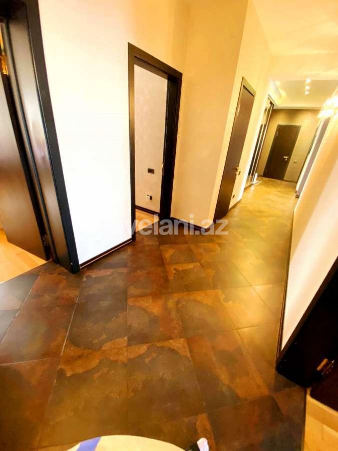 Satılır, yeni tikili, 4 otaqlı, 320 m², 28 may m.