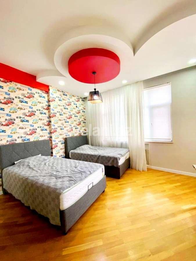 Satılır, yeni tikili, 4 otaqlı, 174 m², Nəsimi r.