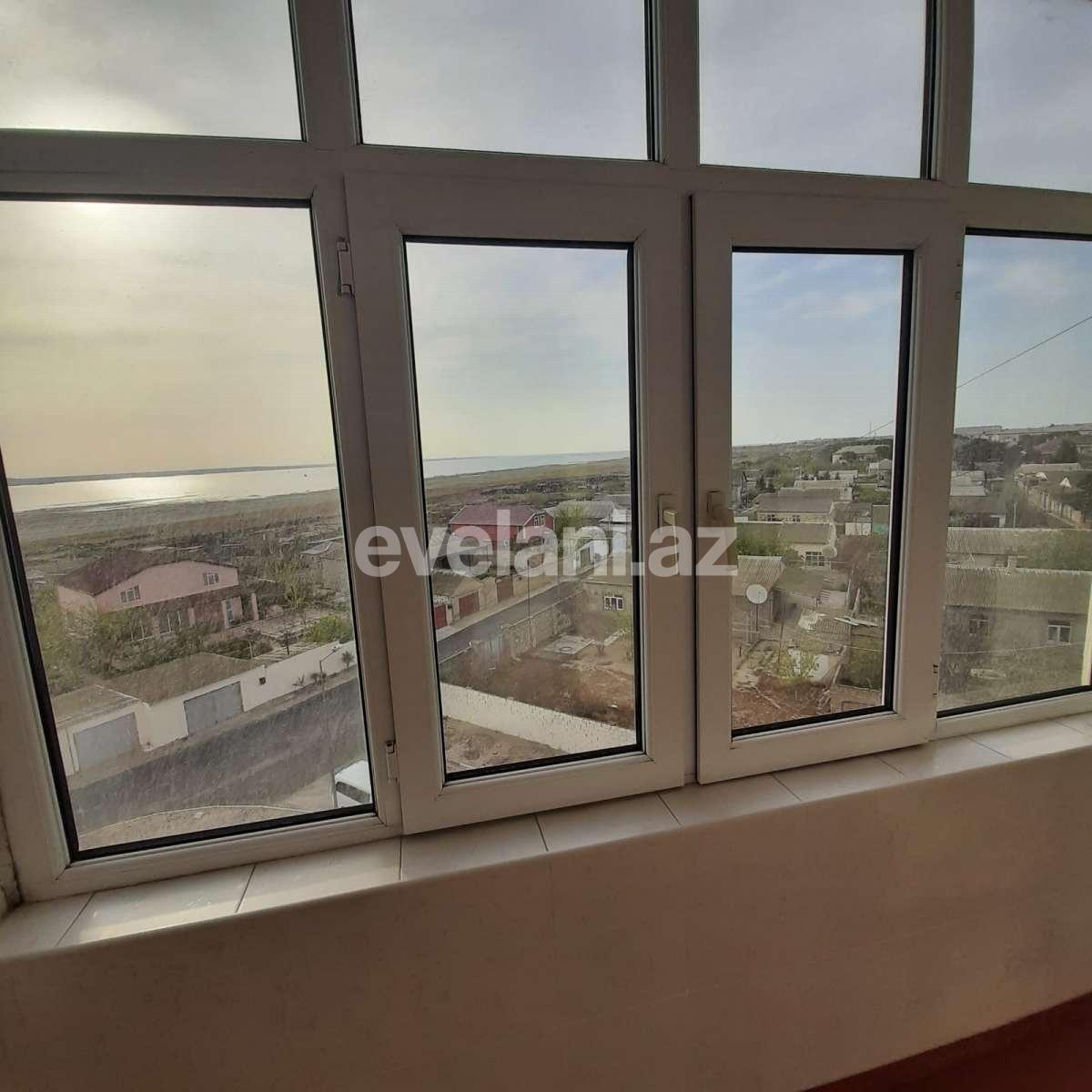 Satılır, köhnə tikili, 5 otaqlı, 98.6 m², Pirallahı q.