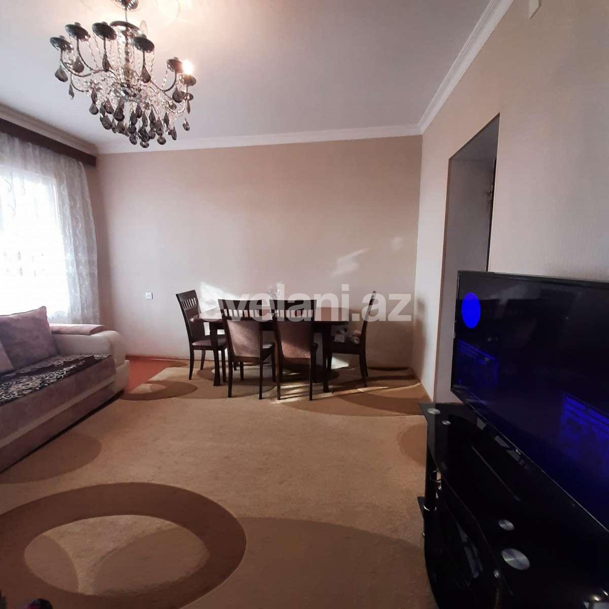 Satılır, köhnə tikili, 5 otaqlı, 98.6 m², Pirallahı q.