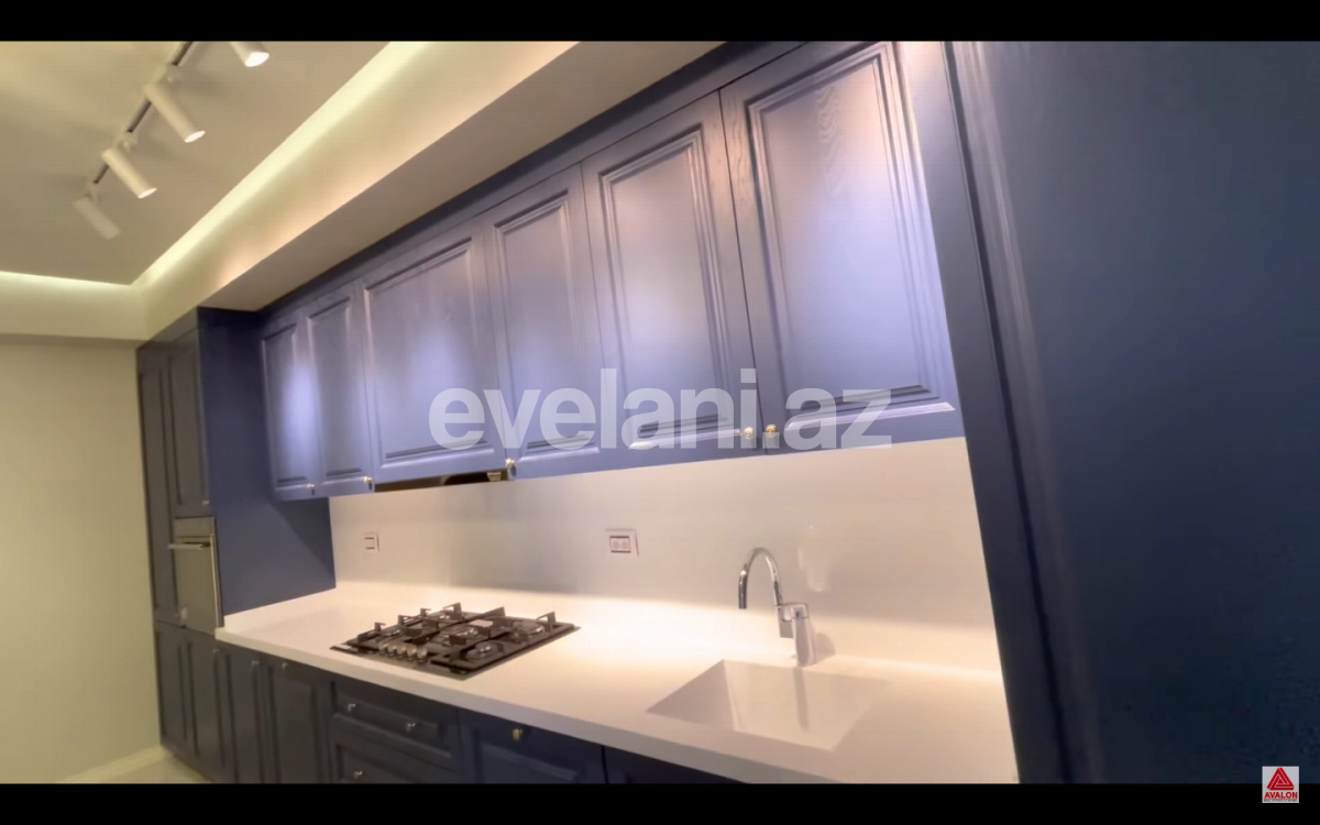 Satılır, yeni tikili, 3 otaqlı, 154 m², Elmlər Akademiyası m.