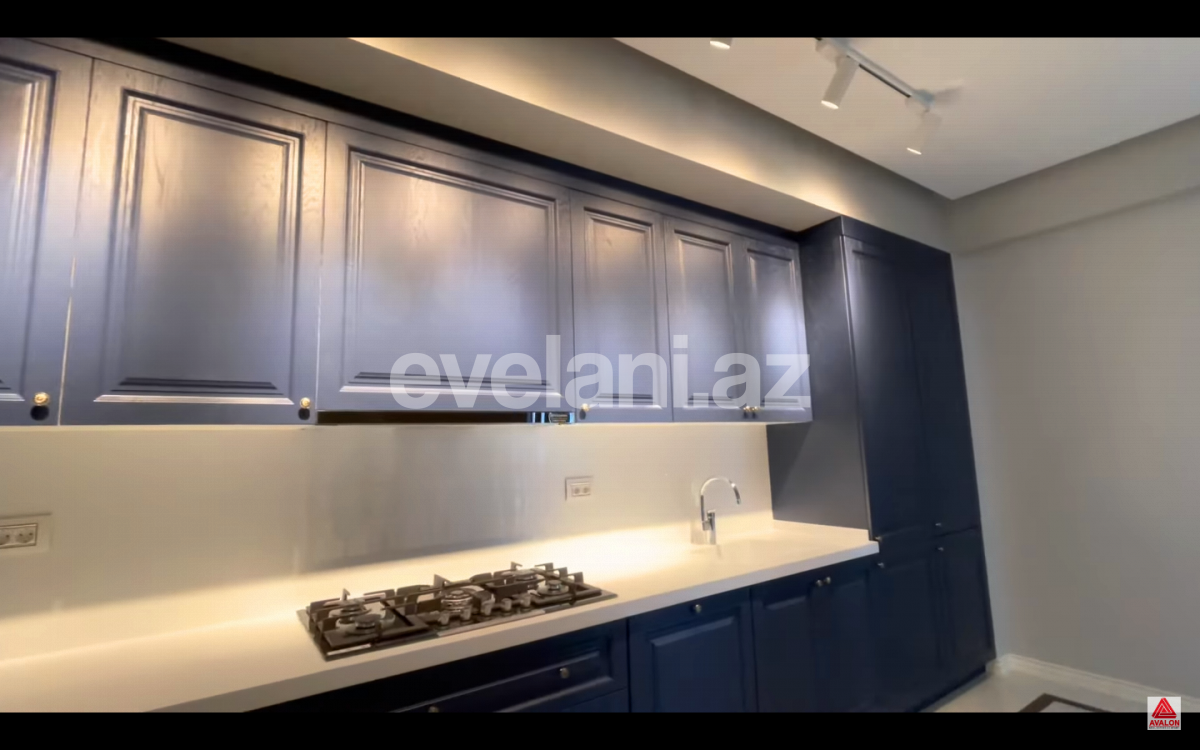 Satılır, yeni tikili, 3 otaqlı, 154 m², Elmlər Akademiyası m.