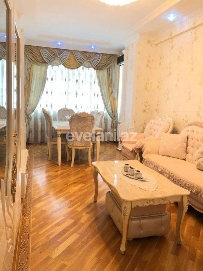 Satılır, yeni tikili, 3 otaqlı, 118 m², Həzi Aslanov m.