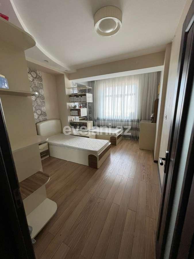 Satılır, yeni tikili, 3 otaqlı, 119 m², Bakı, Nizami r, Qara Qarayev m.