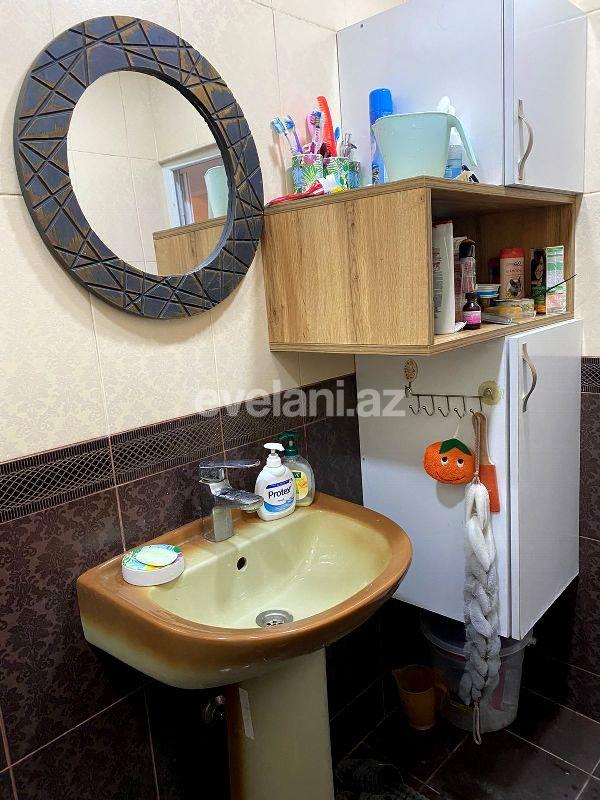 Satılır, köhnə tikili, 3 otaqlı, 80 m², Bakı, Yasamal r, Yeni Yasamal q.