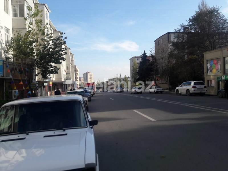 Satılır, obyekt, 308 m², Bakı, Nəsimi r, 4-cü mikrorayon q.