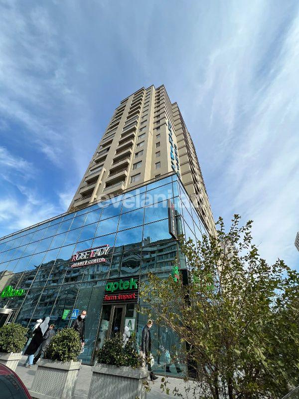 Satılır, yeni tikili, 3 otaqlı, 138 m², Bakı, Yasamal r.