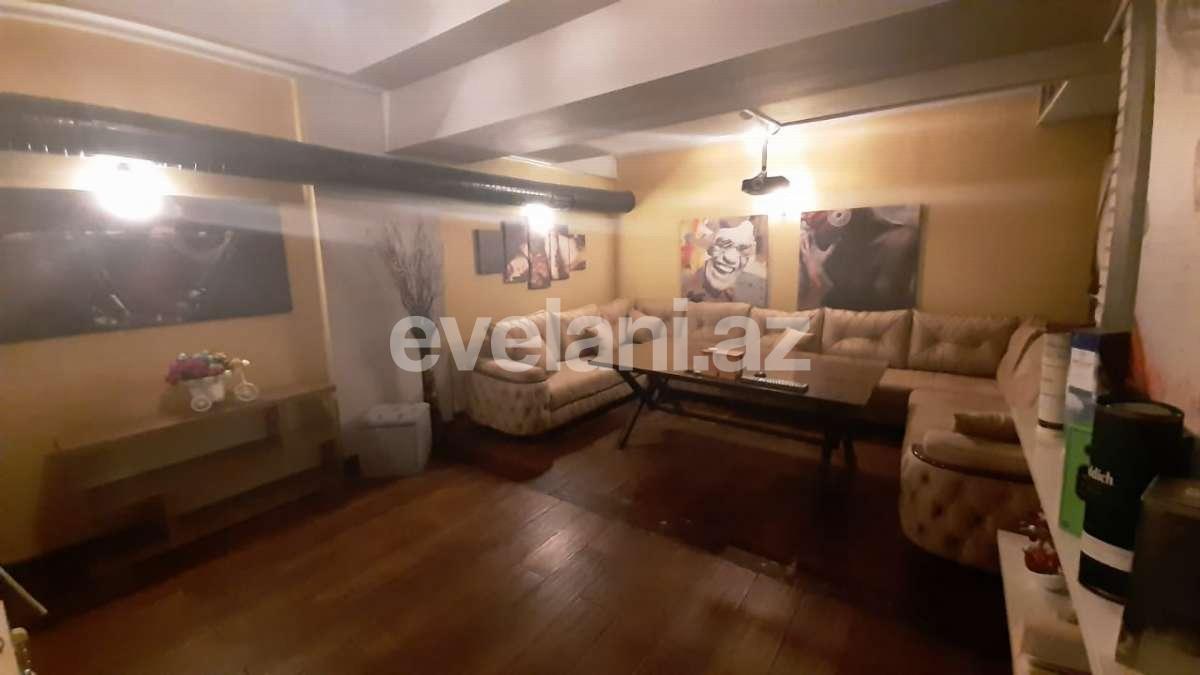 Satılır, obyekt, 300 m², Bakı, Binəqədi r, 8-ci mikrorayon q.