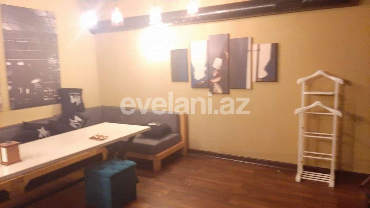 Satılır, obyekt, 300 m², Bakı, Binəqədi r, 8-ci mikrorayon q.