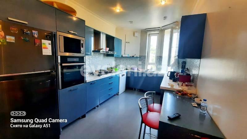 Satılır, yeni tikili, 4 otaqlı, 190 m², Bakı, Yasamal r.