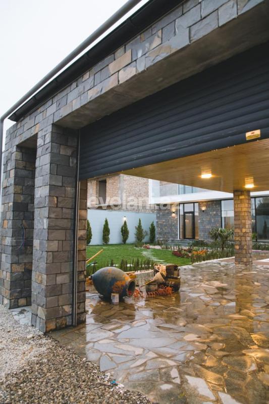 Satılır, həyət evi / bağ, 5 otaqlı, 300 m², Bakı, Xəzər r.