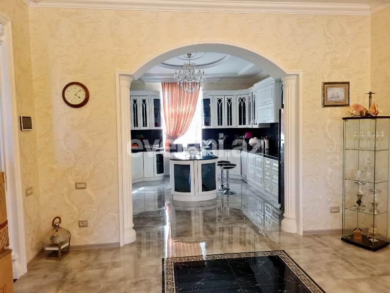 Satılır, villa, 10 otaqlı, 600 m², Bakı, Xəzər r.