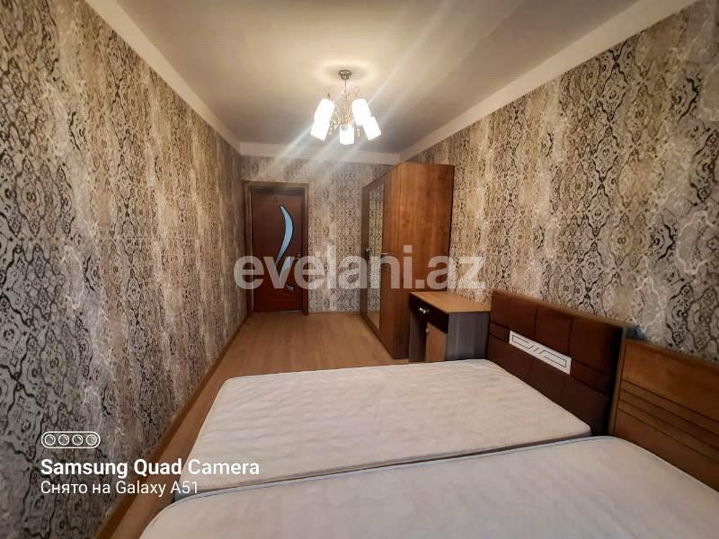Satılır, köhnə tikili, 3 otaqlı, 70 m², Bakı, Yasamal r, Elmlər Akademiyası m.