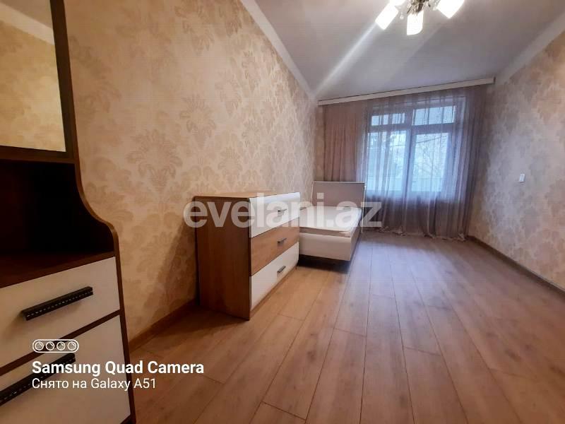 Satılır, köhnə tikili, 3 otaqlı, 70 m², Bakı, Yasamal r, Elmlər Akademiyası m.