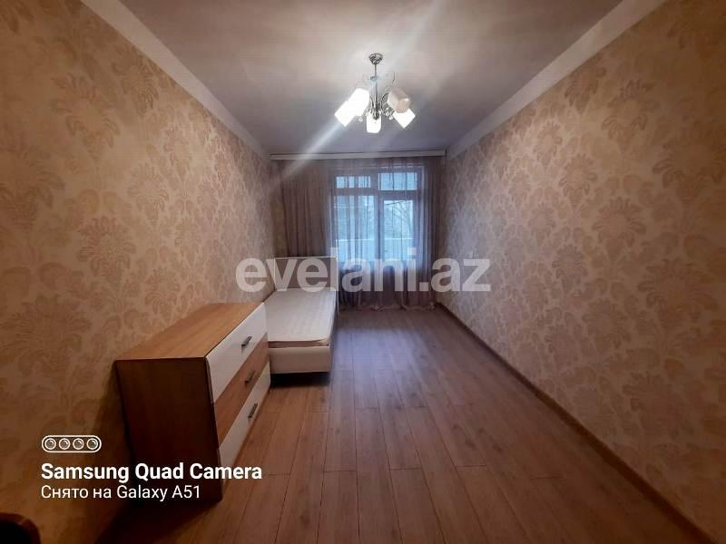 Satılır, köhnə tikili, 3 otaqlı, 70 m², Bakı, Yasamal r, Elmlər Akademiyası m.