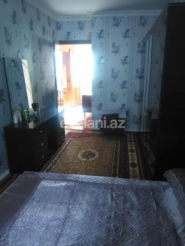 Satılır, köhnə tikili, 3 otaqlı, 78 m², Bakı, Yasamal r, Elmlər Akademiyası m.