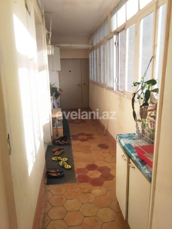 Satılır, köhnə tikili, 3 otaqlı, 78 m², Bakı, Yasamal r, Elmlər Akademiyası m.