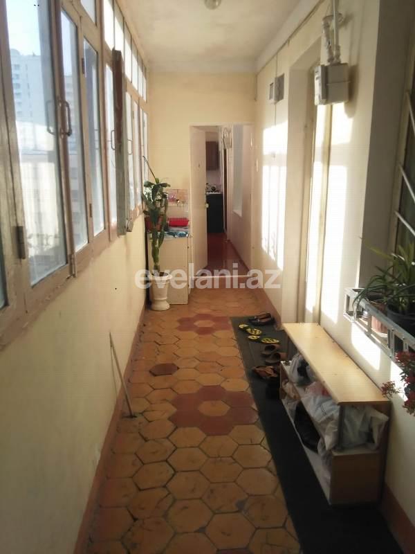 Satılır, köhnə tikili, 3 otaqlı, 78 m², Bakı, Yasamal r, Elmlər Akademiyası m.