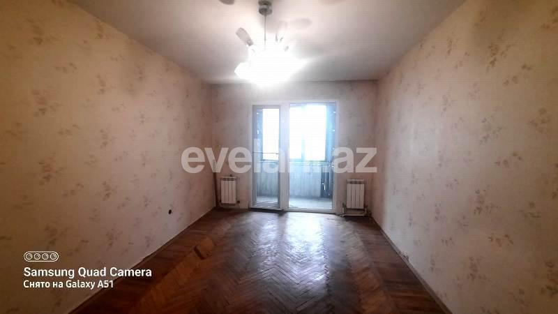 Satılır, köhnə tikili, 2 otaqlı, 60 m², Bakı, Yasamal r, Elmlər Akademiyası m.