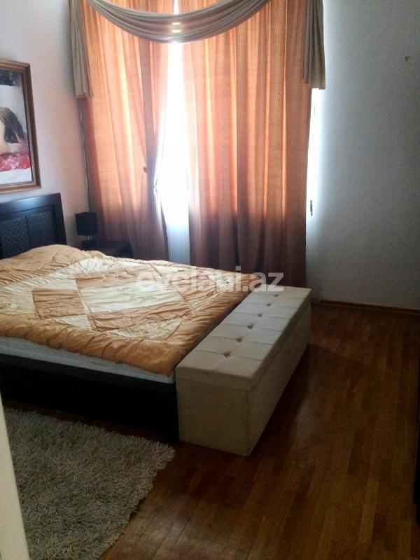 Satılır, yeni tikili, 3 otaqlı, 125 m², Bakı, Nəsimi r.