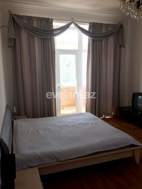 Satılır, yeni tikili, 3 otaqlı, 125 m², Bakı, Nəsimi r.