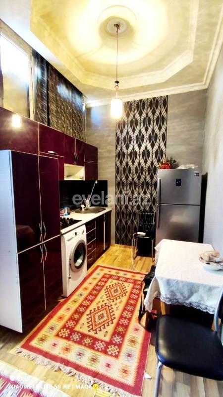 Satılır, köhnə tikili, 2 otaqlı, 65 m², Bakı, Səbail r, Sahil m.