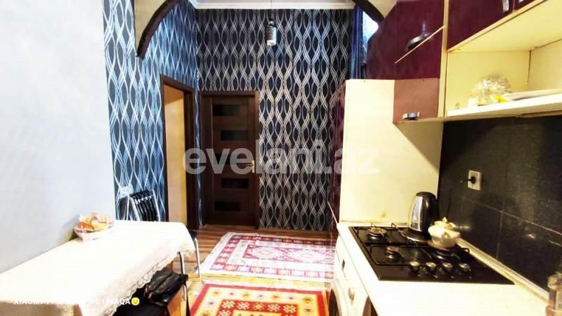 Satılır, köhnə tikili, 2 otaqlı, 65 m², Bakı, Səbail r, Sahil m.