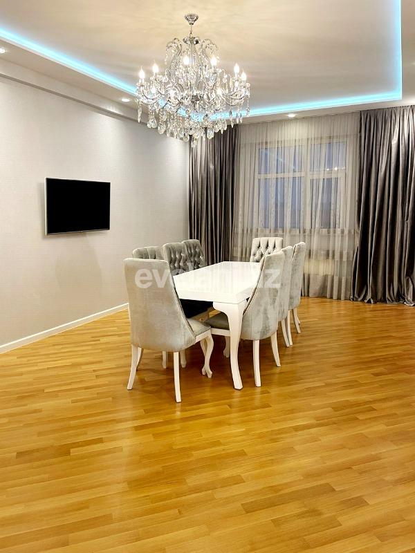 Satılır, yeni tikili, 3 otaqlı, 143 m², Bakı, Yasamal r.