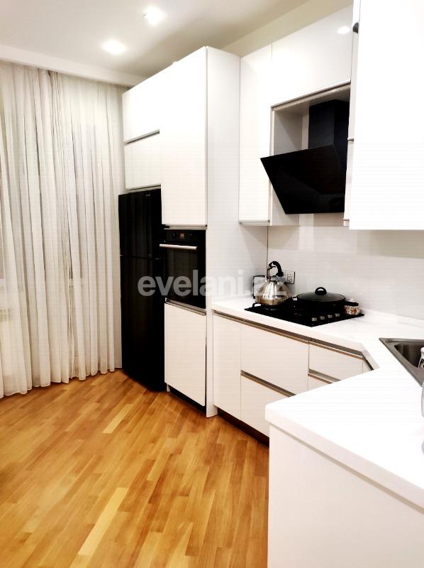 Satılır, yeni tikili, 3 otaqlı, 143 m², Bakı, Yasamal r.