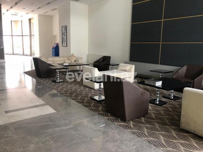 Satılır, yeni tikili, 4 otaqlı, 212 m², Bakı, Nəsimi r.