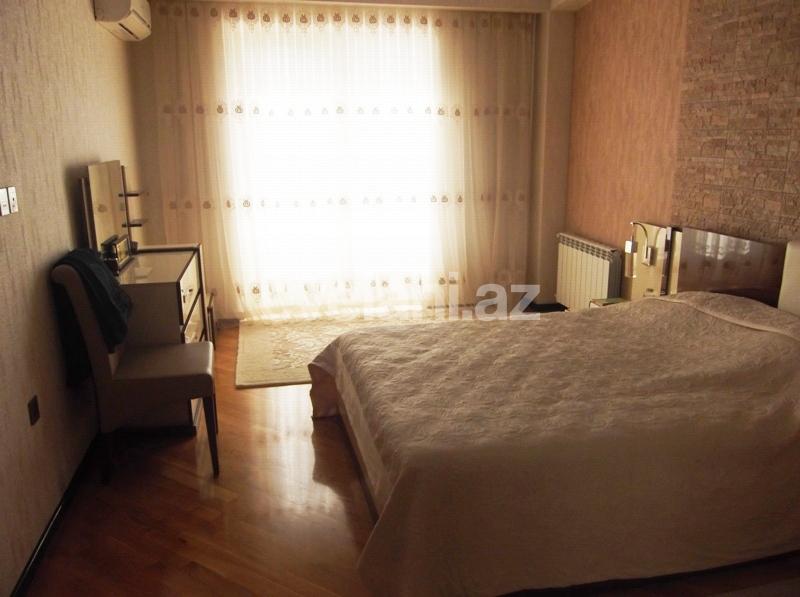 Sale, new building, 5 room, 260 m², Baku, Nasimi r.