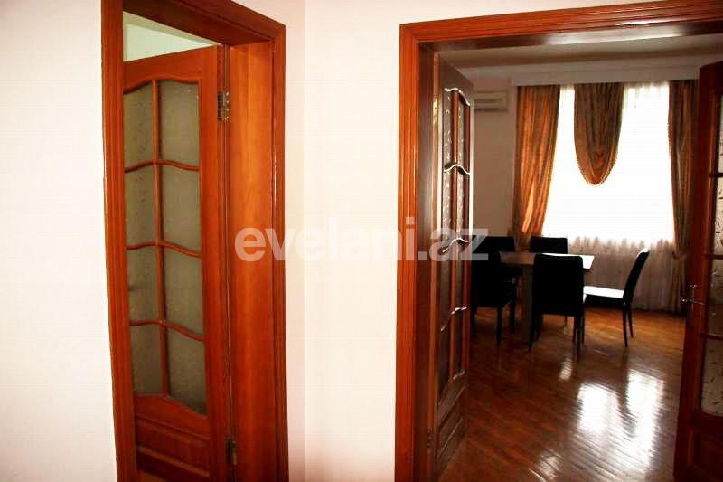 Satılır, villa, 8 otaqlı, 350 m², Bakı, Abşeron r.
