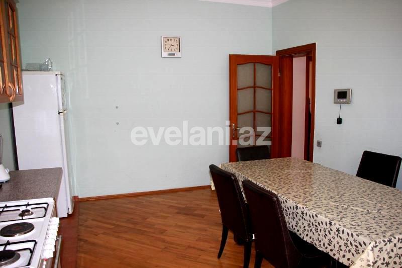 Satılır, villa, 8 otaqlı, 350 m², Bakı, Abşeron r.