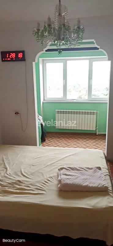 Sale, old building, 3 room, 85 m², Baku, Khatai r.