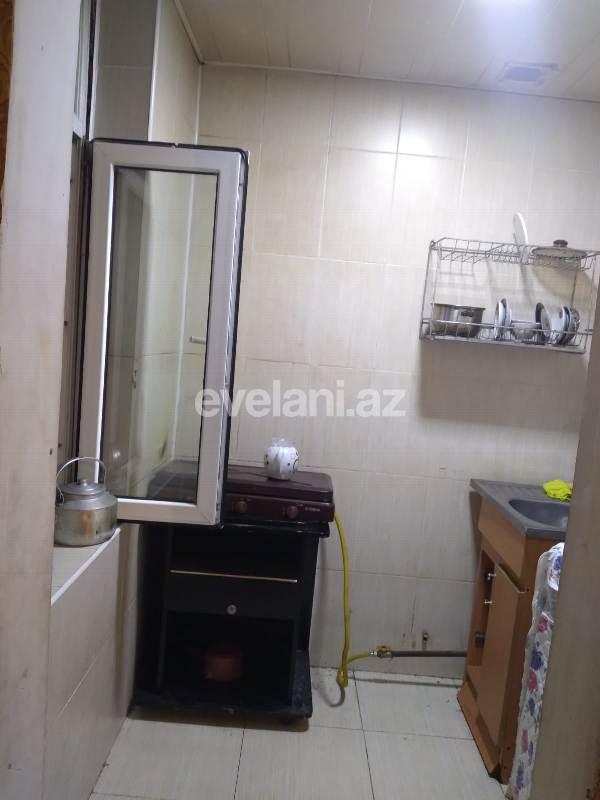 Satılır, köhnə tikili, 2 otaqlı, 50 m², Bakı, Yasamal r.