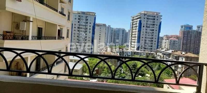 Satılır, yeni tikili, 4 otaqlı, 242 m², Bakı, Nəsimi r.