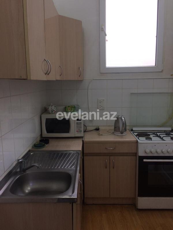 Satılır, köhnə tikili, 2 otaqlı, 50 m², Bakı, Səbail r.