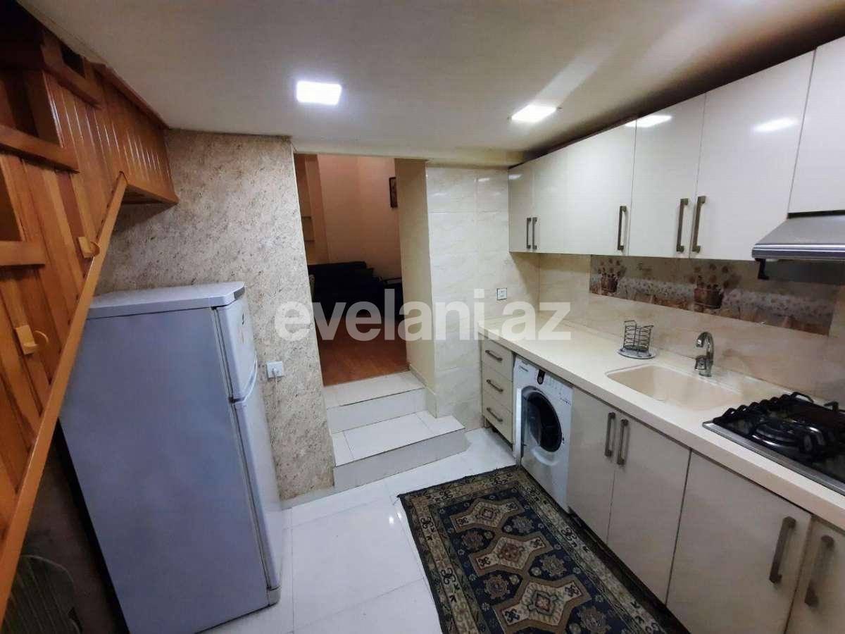 Kirayə verilir, həyət evi / bağ, 2 otaqlı, 55 m², Bakı, Səbail r, Sahil m.