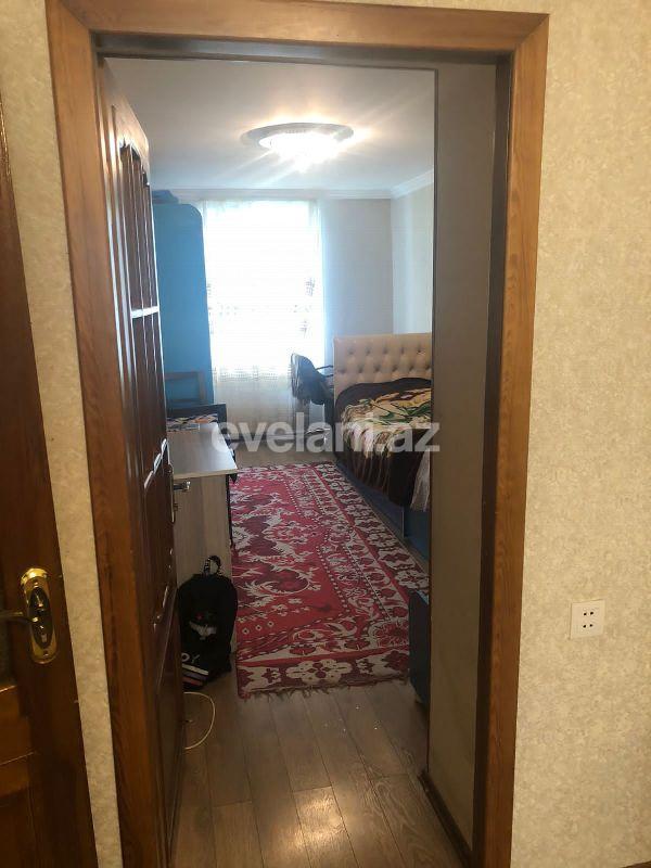 Sale, old building, 3 room, 70 m², Baku, Yasamal r.