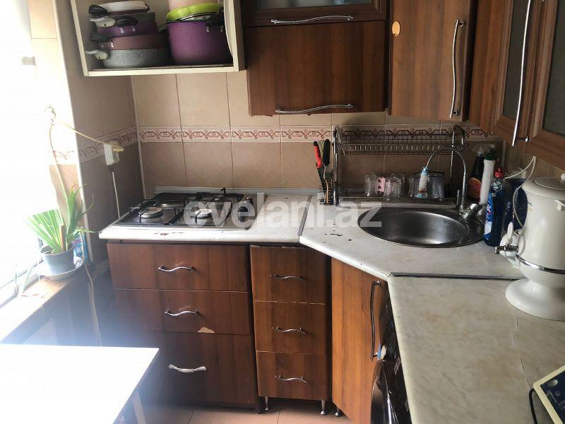 Sale, old building, 3 room, 70 m², Baku, Yasamal r.