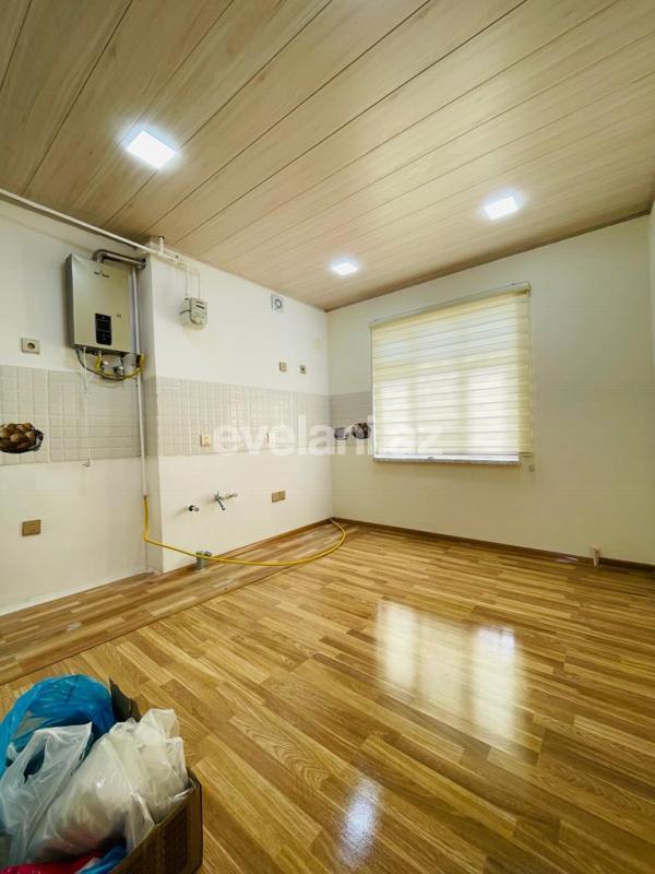 Satılır, köhnə tikili, 2 otaqlı, 65 m², Bakı, Yasamal r.