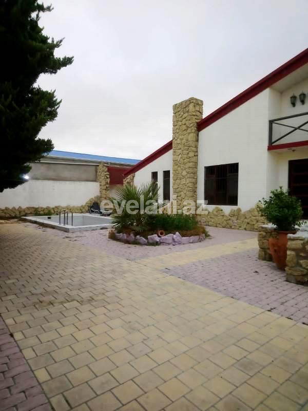 Satılır, həyət evi / bağ, 4 otaqlı, 130 m², Bakı, Xəzər r.