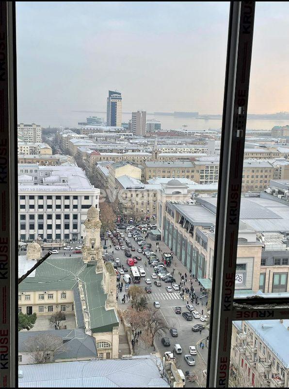 Sale, new building, 5 room, 260 m², Baku, Nasimi r.